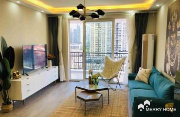 great 3br in Pudong Lujiazui with great city view
